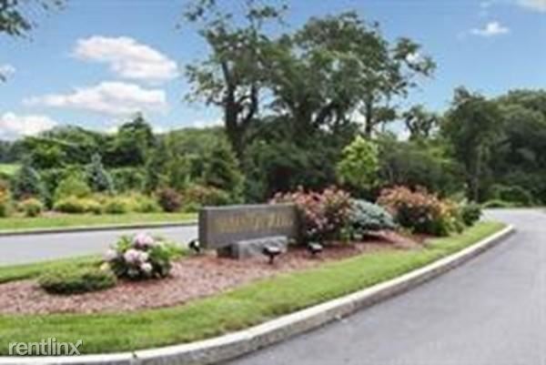 Foto del edificio - 1 br, 1.5 bath  - 210 Nahanton St