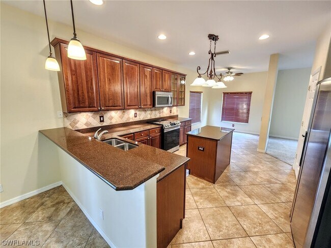 Foto del edificio - 8965 Falcon Pointe Loop