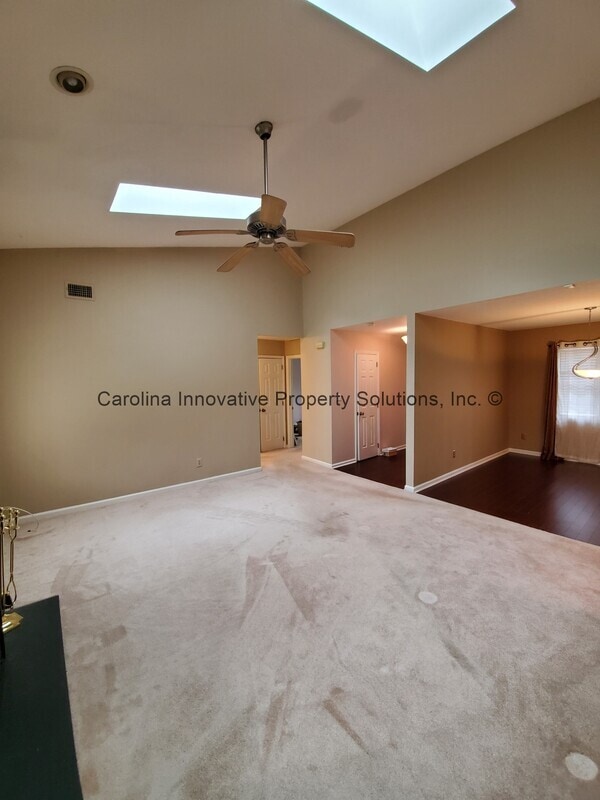Building Photo - 5409 Leaford Ct