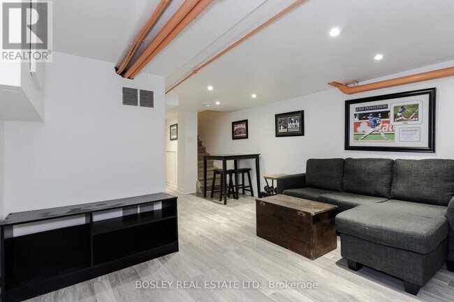 Photo du bâtiment - 1154 Dovercourt Rd