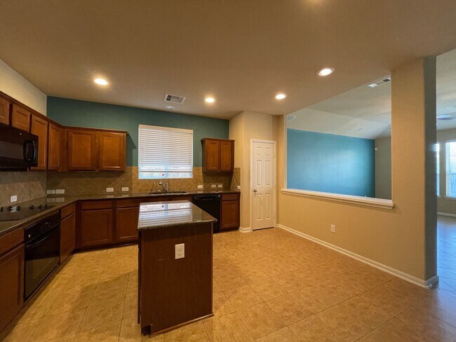 Foto del edificio - 21554 Hawkspur Ridge St