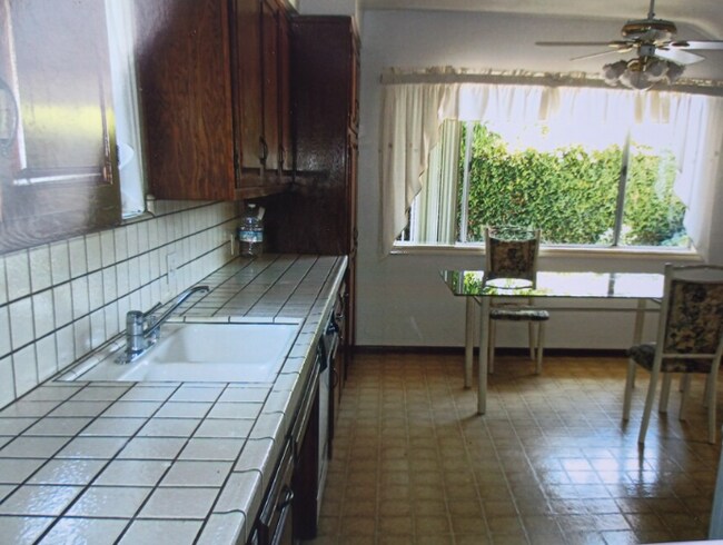 Building Photo - 20540 Stagg St