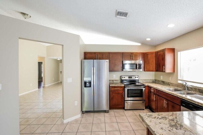 Foto del edificio - 5550 NW 49th Ave