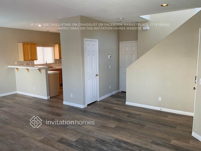 Foto del edificio - 8418 Diamond Dust Dr