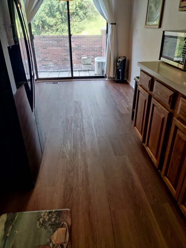 Foto del edificio - 41013 Southwind Dr