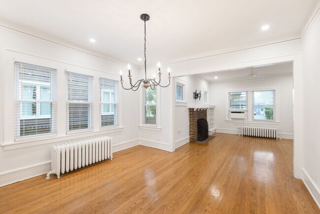 Foto del edificio - 217 Highwood Ave