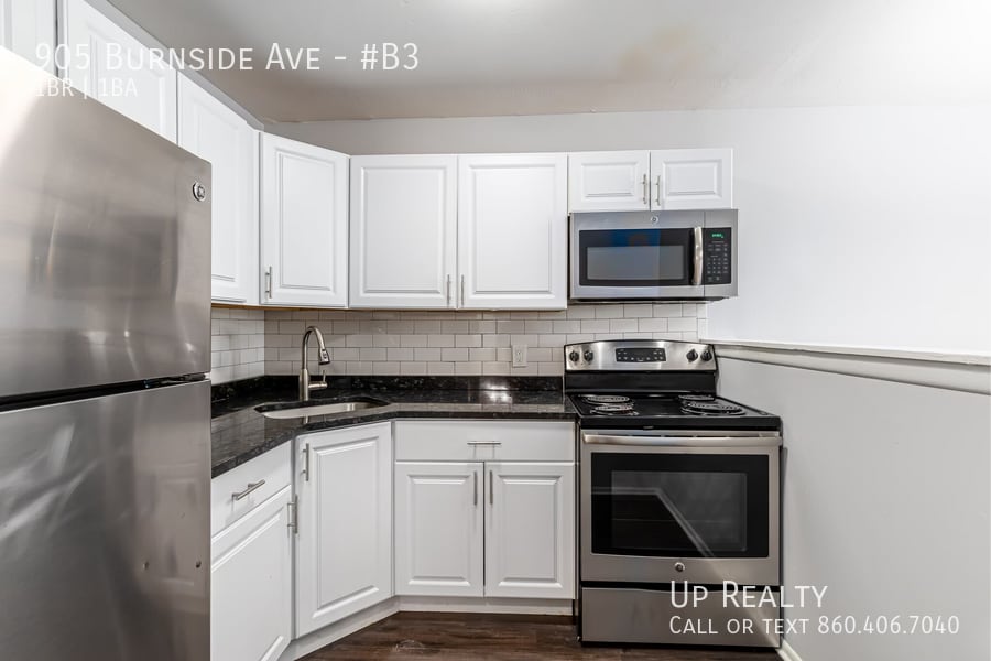 Primary Photo - 905 Burnside Ave