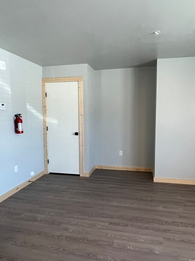 Foto del edificio - Cute 2 Bed, 1 Bath at Teton River Flats! $200 OFF FIRST MONTH'S RENT!!!