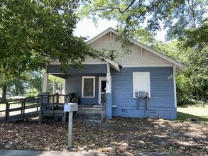 Building Photo - 207 Blue Ridge Ave