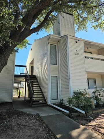 Foto del edificio - 7431 Holly Hill Dr