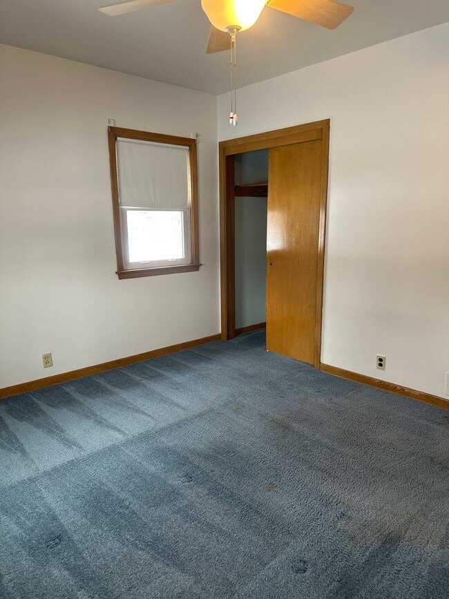 Building Photo - 1539 Byron Ave