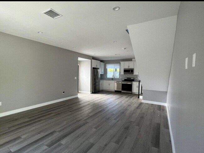 Foto del edificio - 19519 Elkwood St