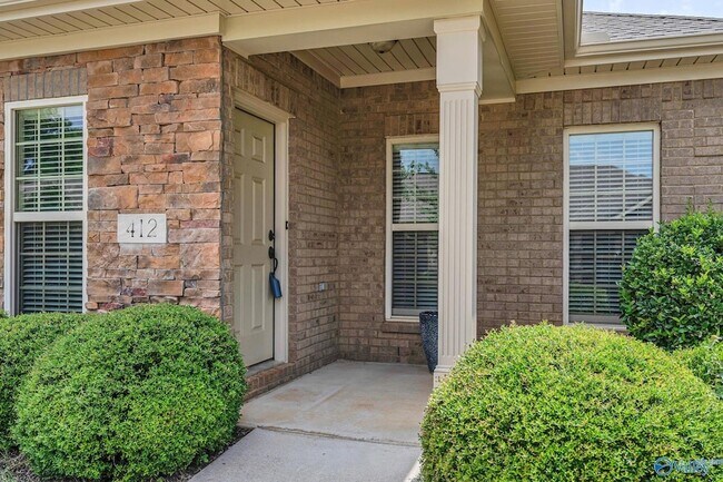 Foto del edificio - 412 White Petal St SW