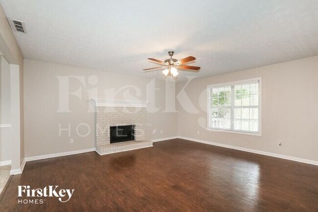 Building Photo - 3881 Berkshire Ridge Dr