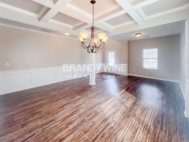 Foto del edificio - 355 Mary Dr