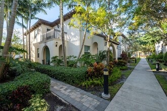 Building Photo - 2969 St Thomas Dr