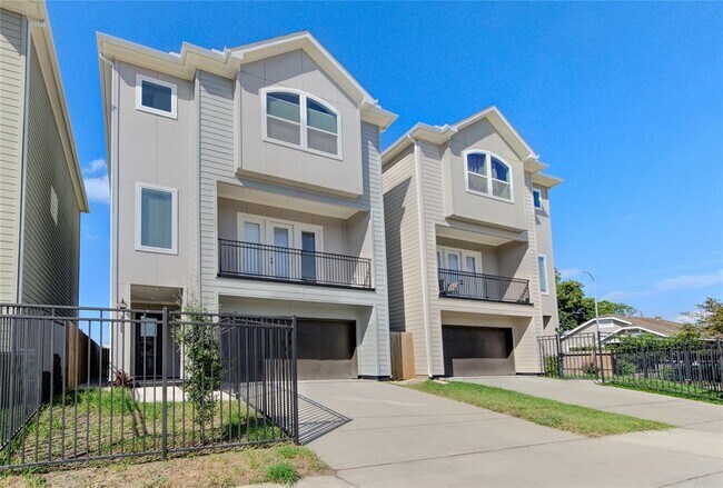 Foto del edificio - 3511 Garrow St