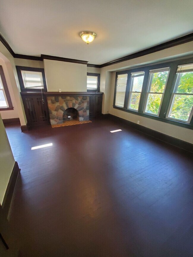 Foto del edificio - 3958-3960 N 24th Pl. (Duplex)