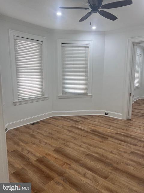 Foto del edificio - 320 Loney St
