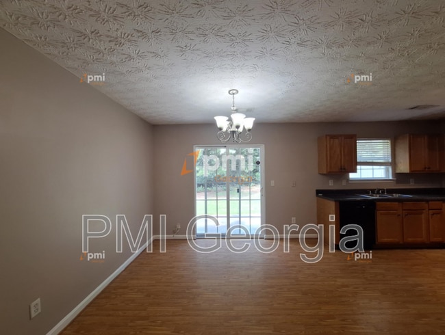 Foto del edificio - 636 Georgetown Ct