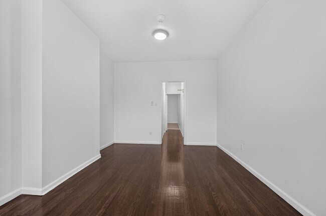 Foto del edificio - 210 36th St