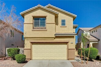 Building Photo - 5309 Luna Bonita St