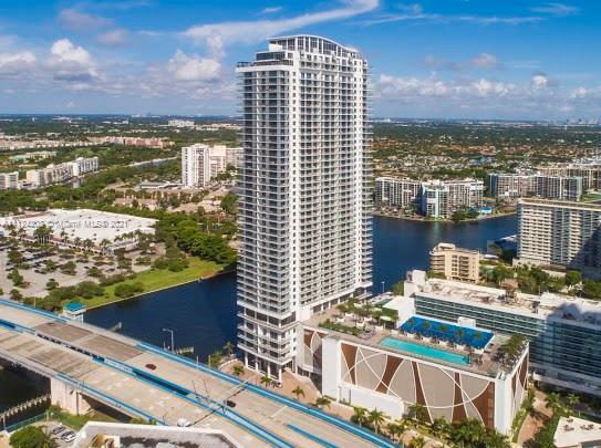 Foto del edificio - 4010 S Ocean Dr