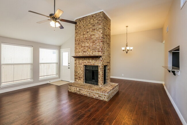 Building Photo - 8705 Elbe Trail