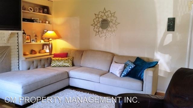 Building Photo - 3 br, 1.5 bath House - 1205 Janice Drive