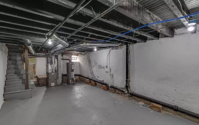 Basement - 345 N Salford St
