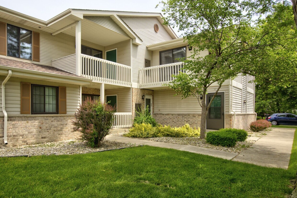 7311 98th Ave Unit 1, Kenosha, WI 53142 Condo for Rent in Kenosha, WI