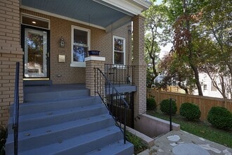 Building Photo - 324 Varnum St NW