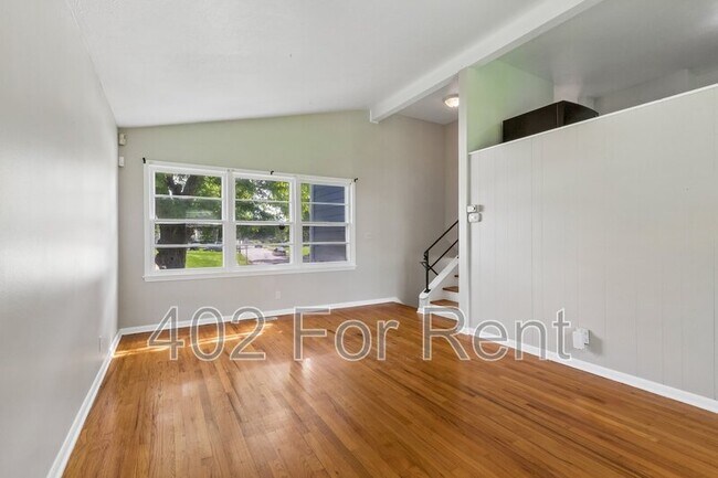 Foto del edificio - 6006 N 68th St