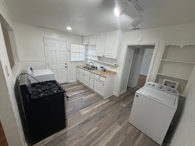 Foto del edificio - 1520 Glen Ave
