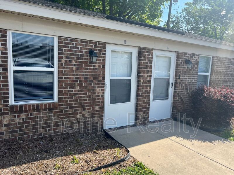 340 Atlantic Ave Unit Apt B, Rocky Mount, NC 27801 Condo for Rent in