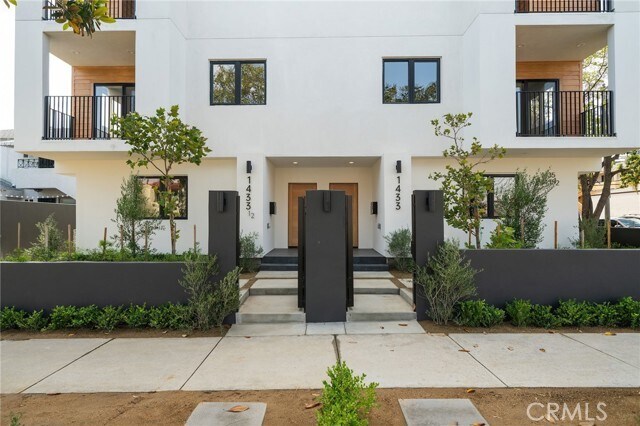 Building Photo - 1433 S Crescent Heights Blvd