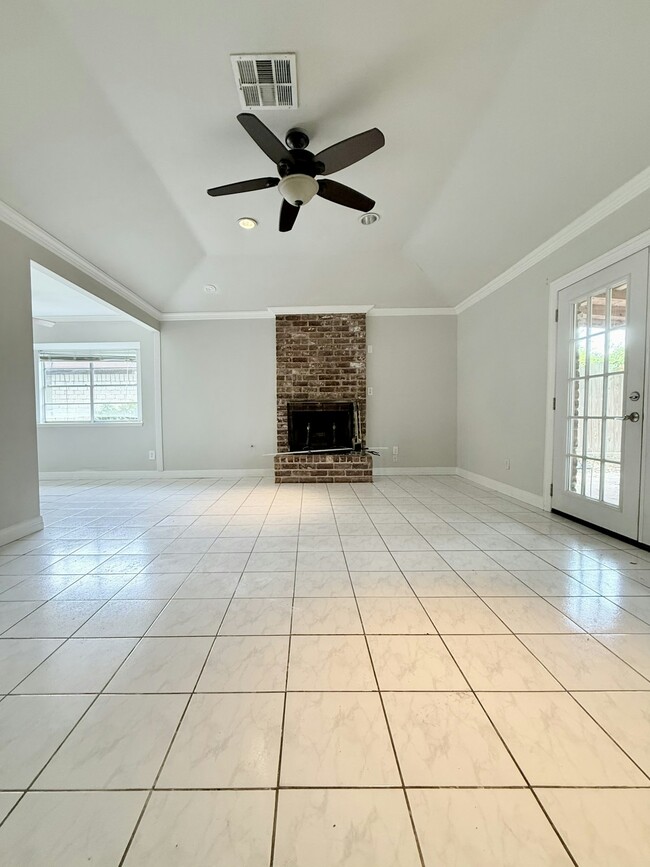Building Photo - 7407 Riptide Dr