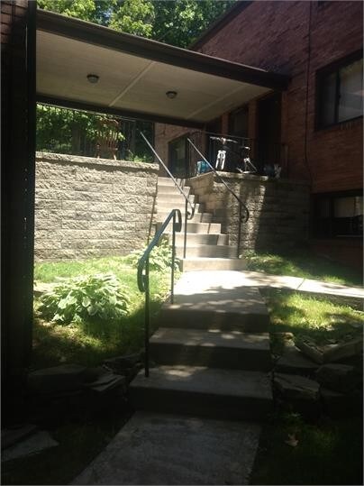 Foto del edificio - 3451 Evergreen Rd