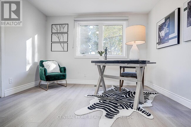 Building Photo - 19 Valleycrest Ave