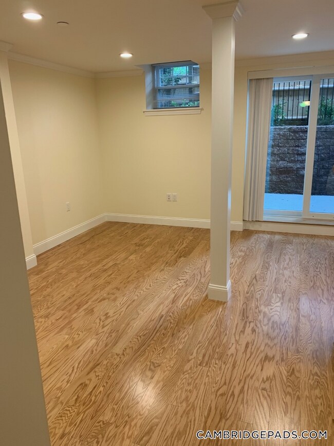 Building Photo - 22 Chauncy St