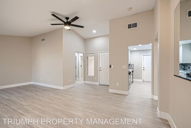 Building Photo - 2 br, 2 bath House - 2505 Banora Point Dr