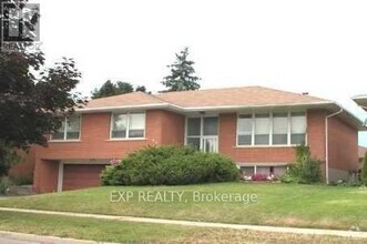 Building Photo - 26 Knowland Dr