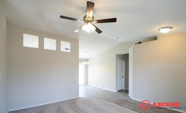 Building Photo - 10706 Tivoli Ct