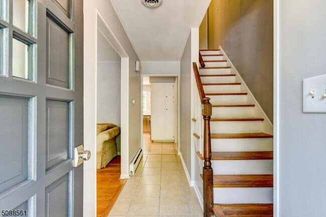 Foto del edificio - 141 Hillside Ave