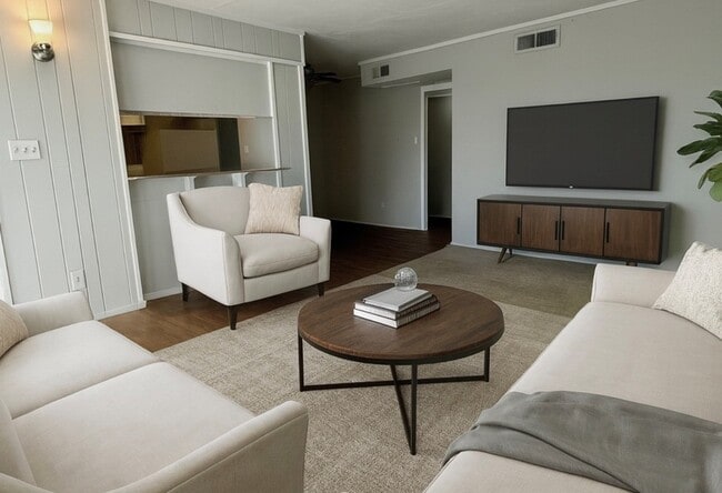 Building Photo - 1000 Heights Blvd