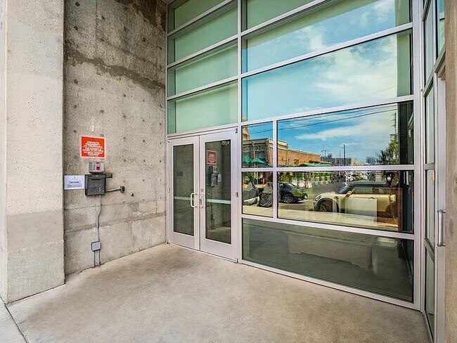 Foto del edificio - 510 S Hewitt St