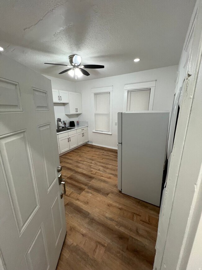 Foto del edificio - 3459 N 8th St