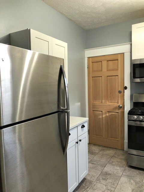 Foto del edificio - 260 Academy Ave