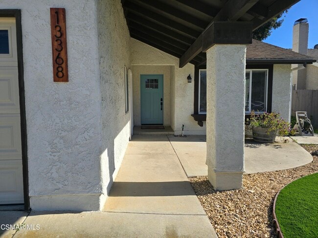 Building Photo - 13368 E Quail Summit Rd