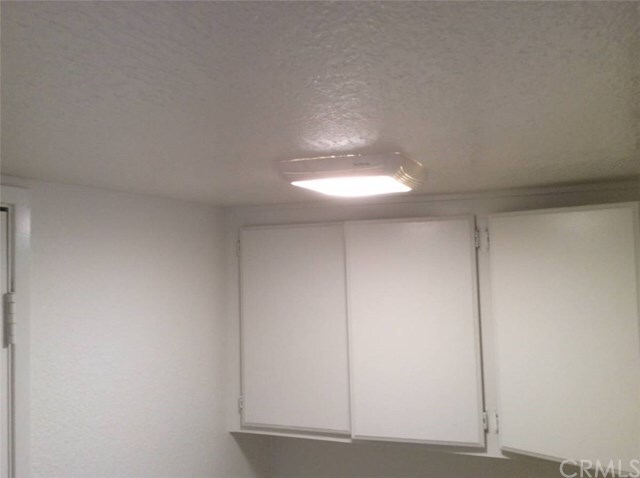 Building Photo - 21405 Lilium Ct